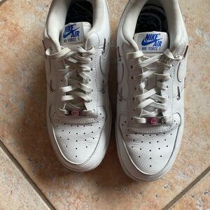 Nike Air Force 1 White Sneakers Women S 7.5